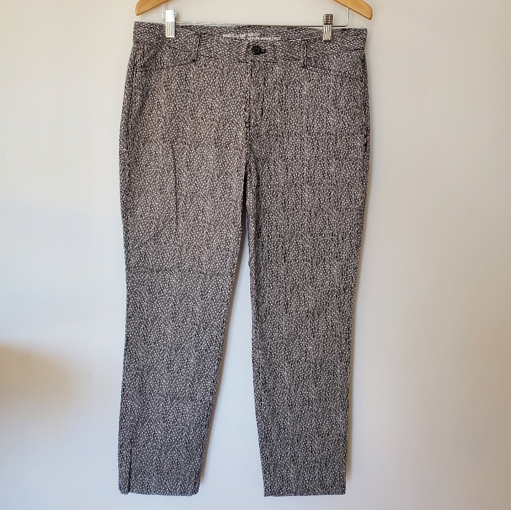 GAP Slim City Khakis - Black & White Dash Print Cropped Ankle Pants (10 Reg)